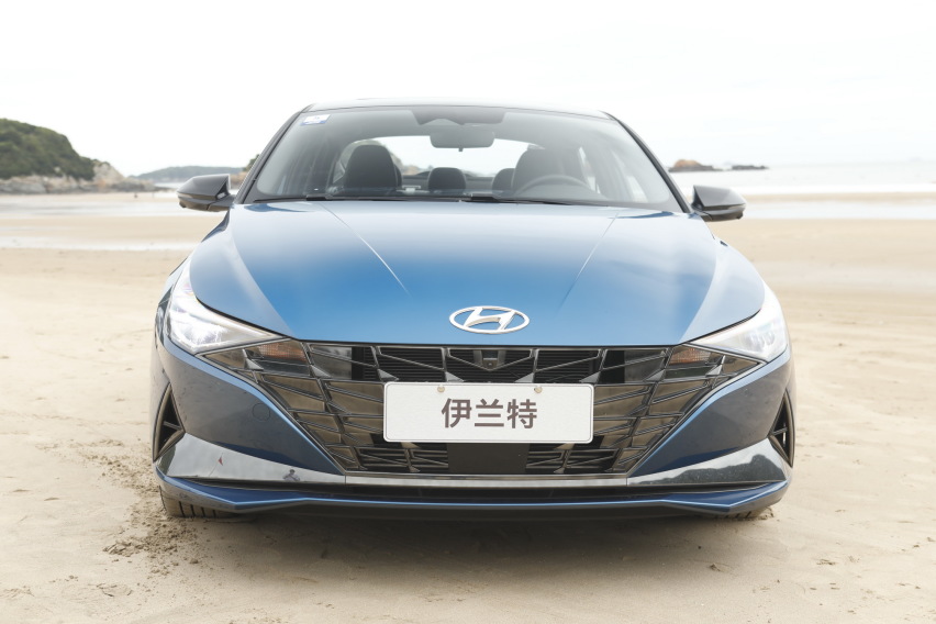 时尚、动感，颠覆你的想象  试驾北京现代第七代伊兰特1.4T