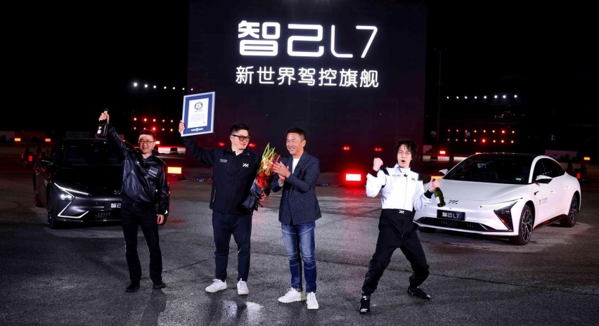 又一国产高端驾控电动车上市，售价36.88-40.88万元