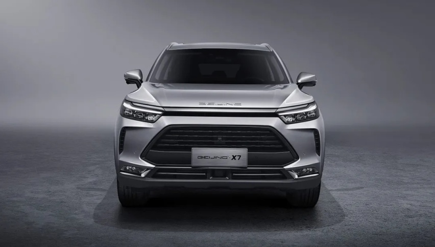 销量一地鸡毛的BEIJING X7
