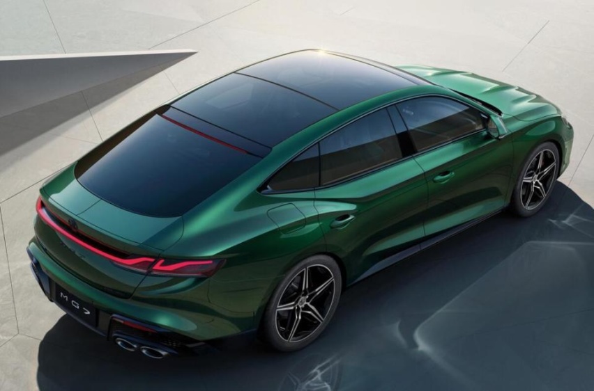 MG7迎战价格战！2.0T+电动尾翼，上汽名爵MG7售11.98万元起