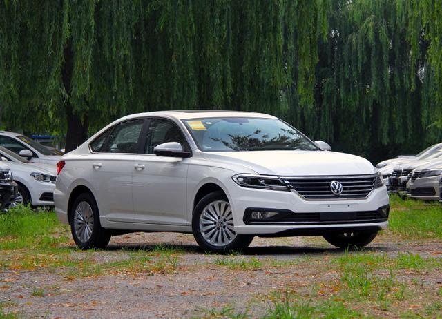 销量最高的10款轿车，国产仅1款入榜，Model 3超卡罗拉