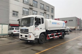 东风天锦12-15吨洒水车 国五绿化喷洒车带雾炮图片