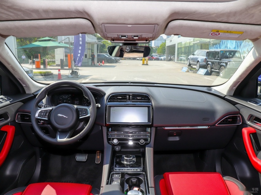 单纯为了面子 买一个肌肉车感的F-Pace 有意思吗？