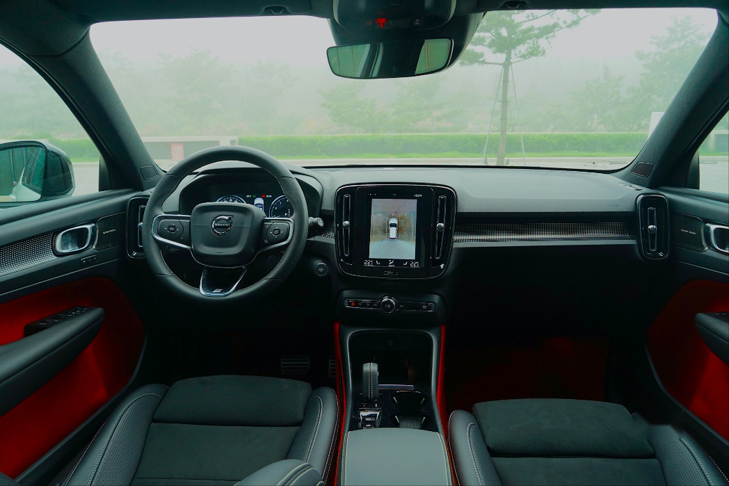 试XC40 T5：忘记350牛米和8AT，我只想做格调的舔狗