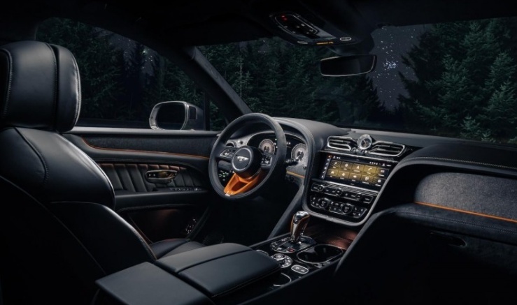 宾利Bentayga Speed太空定制版亮相！搭载6.0T W12发动机 3.9秒破百