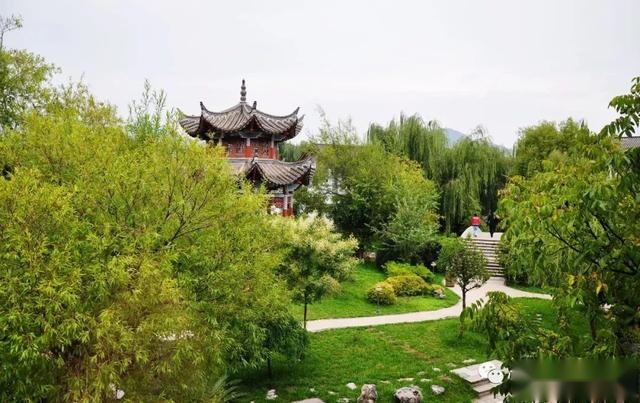 自驾车去西藏回忆（2）：车队在丽江休整，享受时光的美好