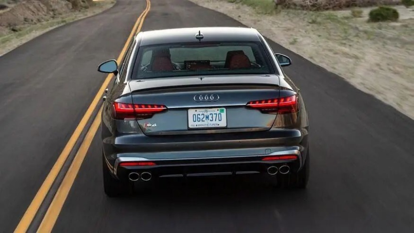 最快4.4秒破百！新款“性能轿车”奥迪S4让人一试难忘