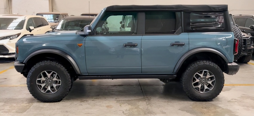全新福特Bronco五门版到港 与Jeep牧马人针锋相对