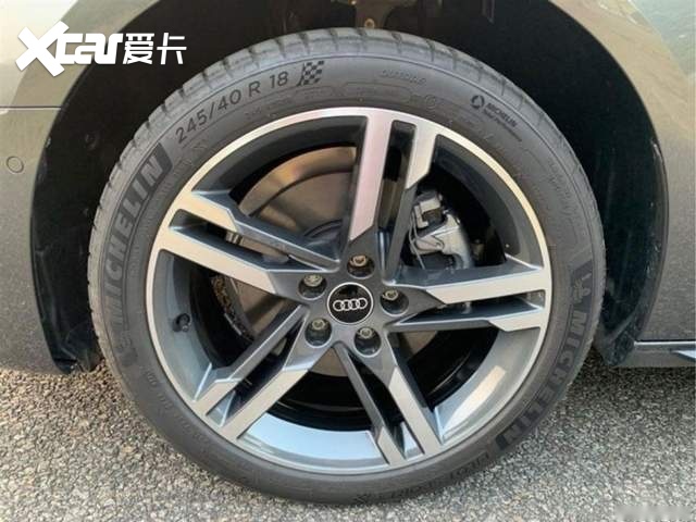全新蒙迪欧对比奥迪A4L？别说就算豪华品牌又如何