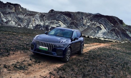 30万预算买带空悬的中大型豪华SUV？领克09亚运行政版“太卷了”