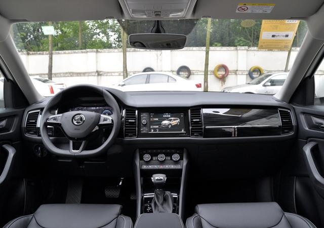 途观L同平台中型SUV，标配2.0T发动机，柯迪亚克如今已降至15万
