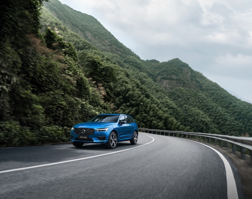 40万预算豪华SUV王道之选：沃尔沃XC60 VS林肯航海家
