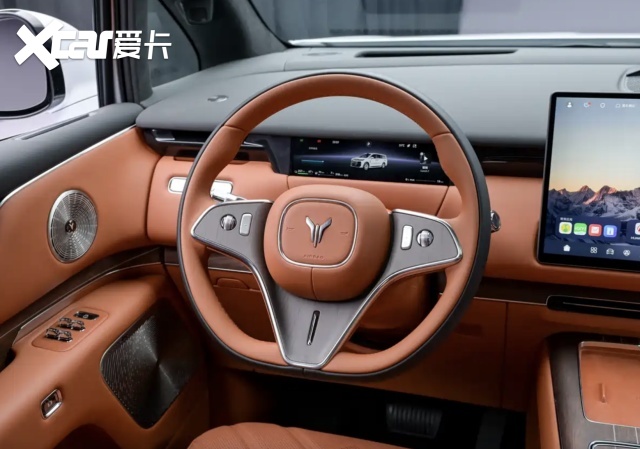 全新岚图梦想家9上市，41.99万起的高端MPV