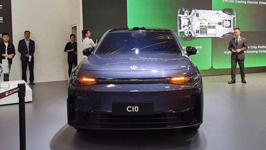 15万内买大电池增程，20万内买800V，去年价格战买车的亏了？