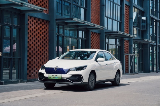 补贴后售12.98万元起，东风日产启辰D60EV PLUS上市