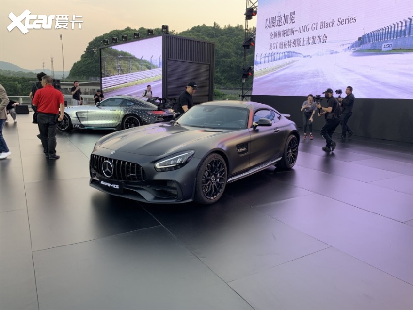 浙赛最速纪录，全系售价新高，AMG GT两款新车正式上市