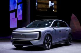 智慧性能旗舰SUV 奥迪 E7X 正式上市 限时臻享26.98万元起