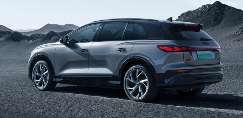 奥迪豪华大6座SUV！保时捷同款，被低估了，仅卖A4L价格