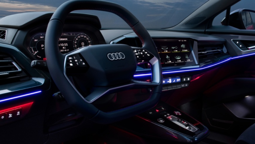 奥迪豪华大6座SUV！保时捷同款，被低估了，仅卖A4L价格
