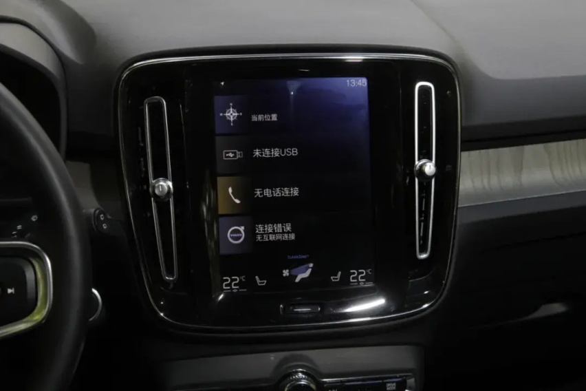 与其买辆相貌平平的中级轿车,不如考虑一下豪华品牌的SUV?