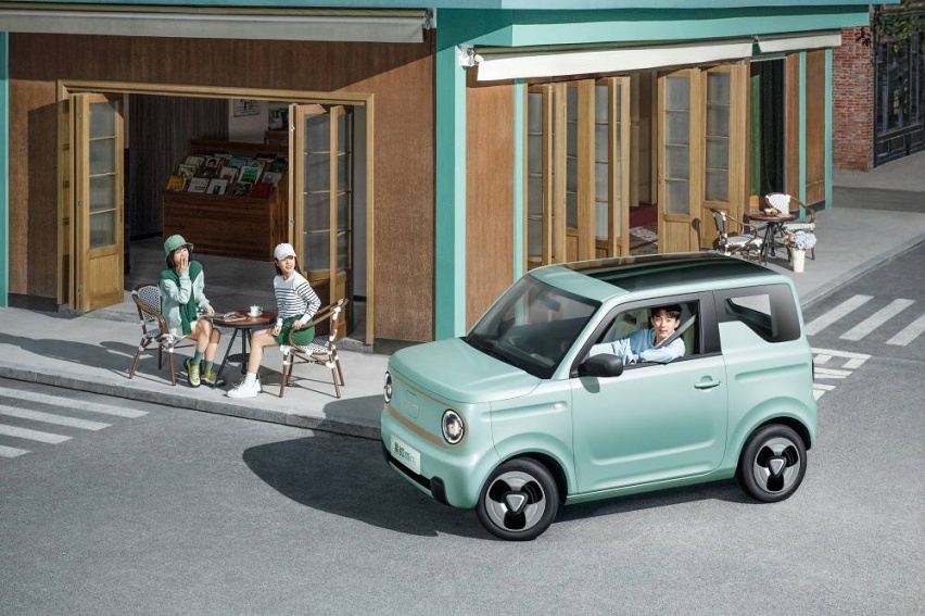 “国宝级”微型电车吉利熊猫mini正式上市，仅售3.99万元起