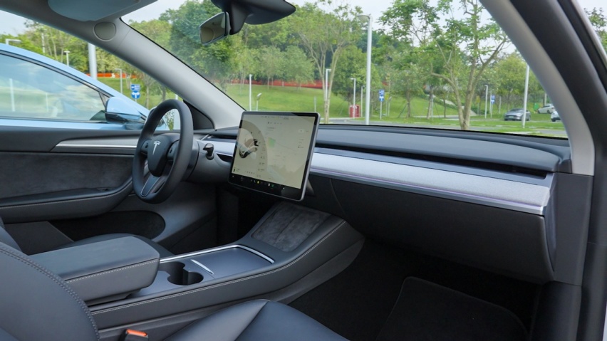 25万纯电SUV该选谁？全新腾势N7对比Model Y