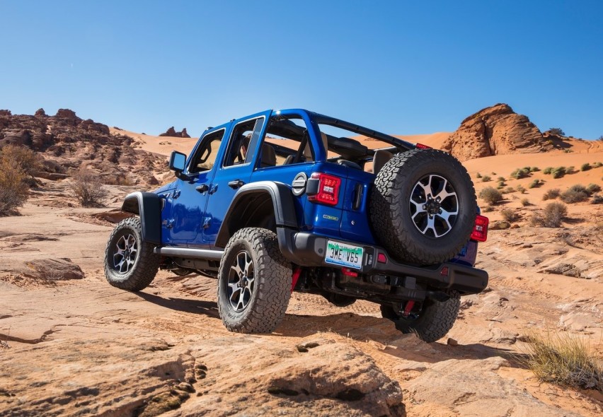 搭载3.0T引擎Jeep新款牧马人预计年底前交付