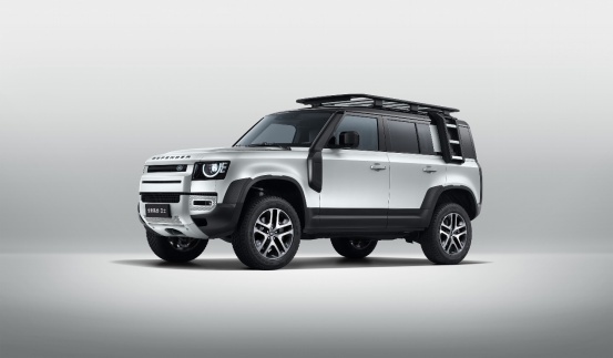 最硬核的高科技硬派越野SUV 全新路虎卫士预售79-99万元