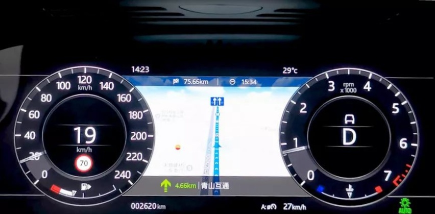 谁才是最美SUV？试驾新一代路虎揽胜极光