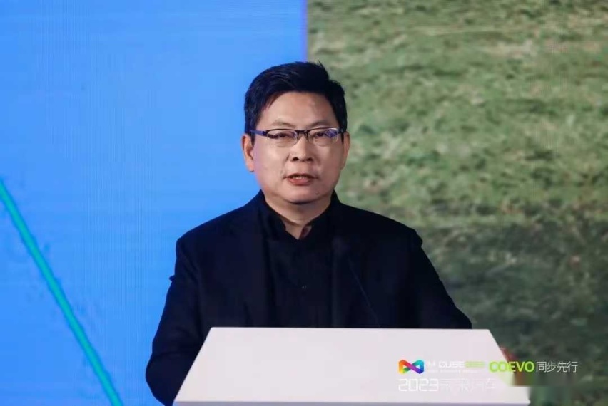 想“活命”就得选华为，余承东喊话车企安的哪门心思