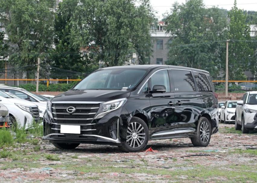 国产销量最大的商务MPV，性价比高是传祺M8的亮点之一