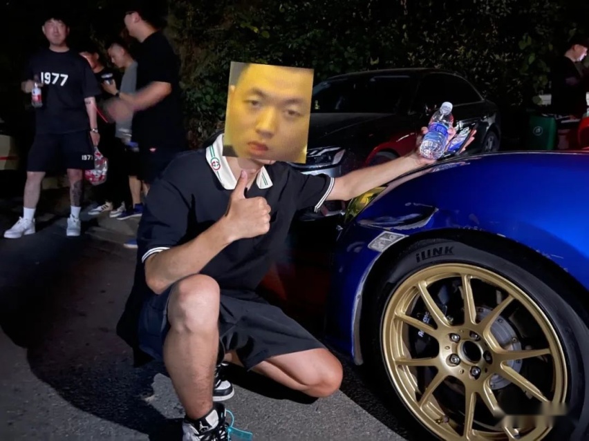 300匹的竞技风斯巴鲁BRZ，大尾翼和快顶的加持很有