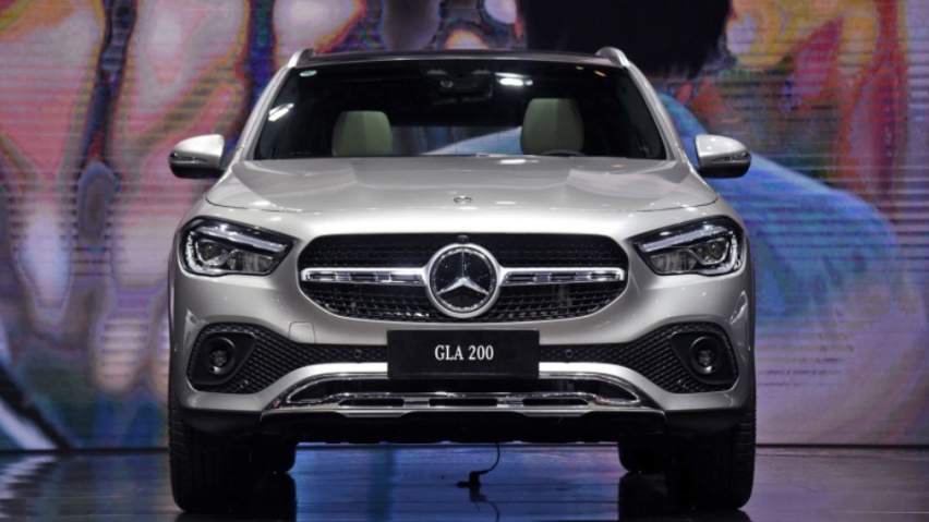 和宝马X1 2.0T落地价差1万，谁在买奔驰GLA？