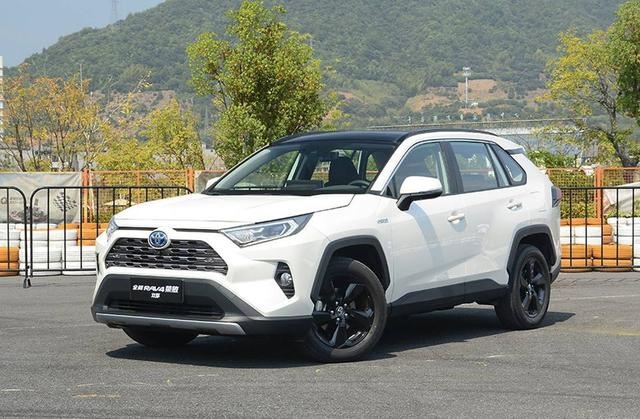 王牌对王牌，丰田RAV4荣放和本田CR-V，究竟谁更香？