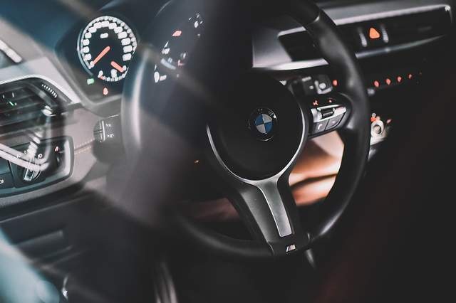 双倍个性，试驾新款BMW X2耀夜版