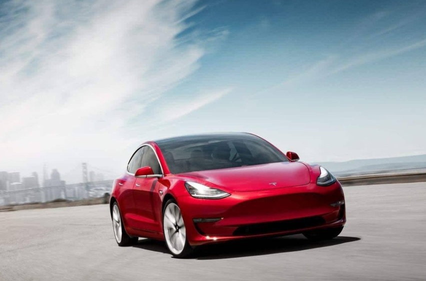 27万Model 3触底了？别急年内可能降到22万