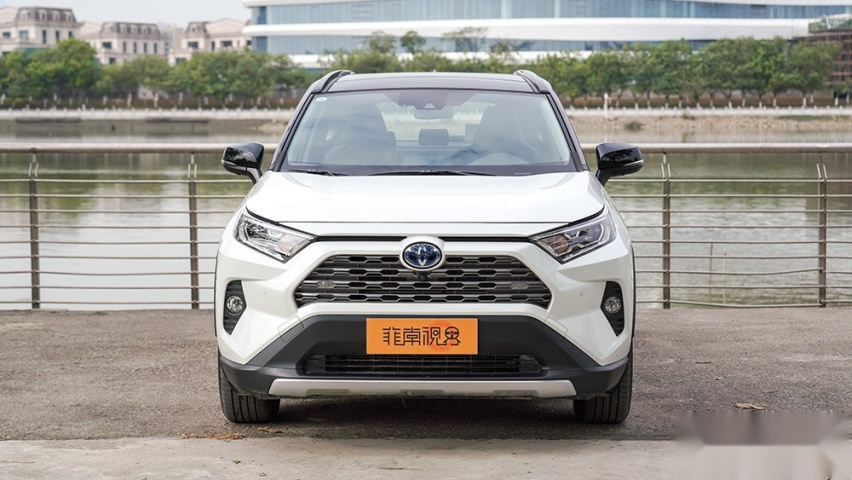 真正的价值总是在看不见的地方！实拍解析丰田RAV4荣放