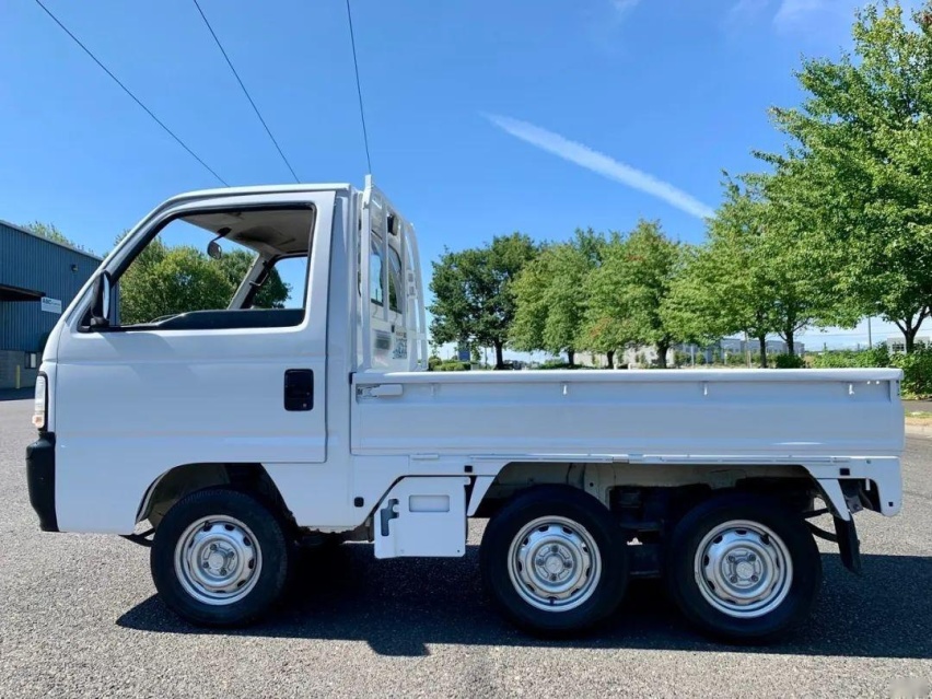 日本K-car有多疯狂？6轮本田拖挂和履带车见过吗？