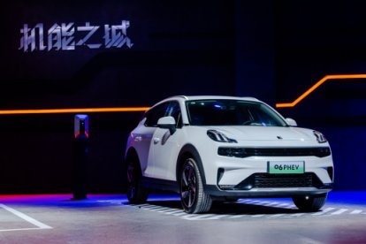 领克06任性上市，这才是我们儿时对“机能”的幻想