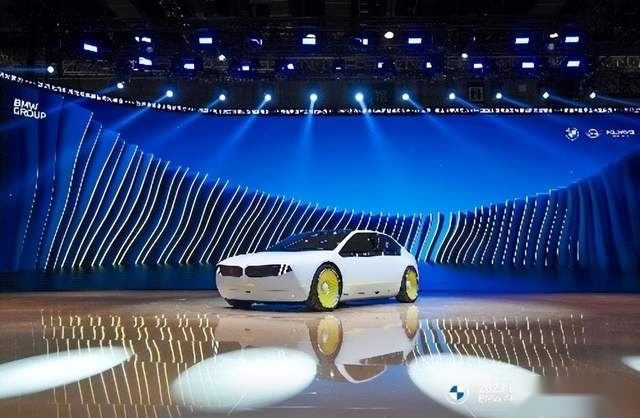 聚焦情感体验，宝马新世代车型将搭载BMW全景视域桥