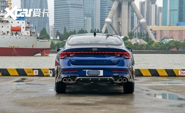 起亚K5：年轻人的座驾，溜背车身+2.9米轴距，破百7.8秒