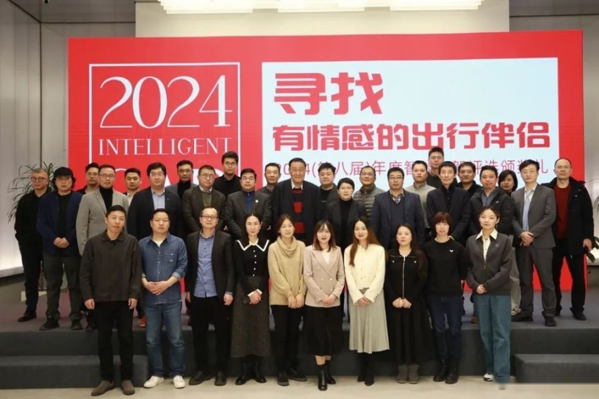 问界M9斩获“2024年度智能座驾”，27项大奖记录中国汽车智能化进程