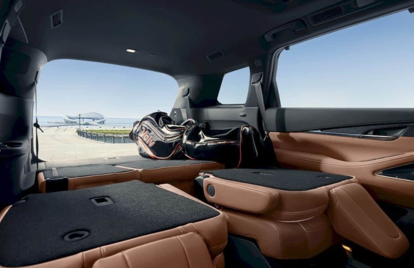 40万级豪华大型SUV卷王，2024款QX60完胜XT6