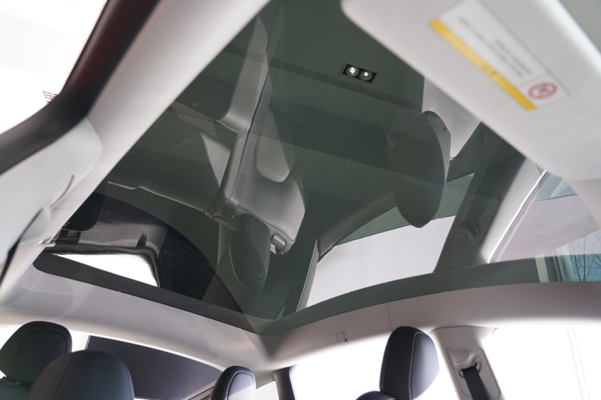 价格之外仍有亮点可说 到店体验国产特斯拉Model Y