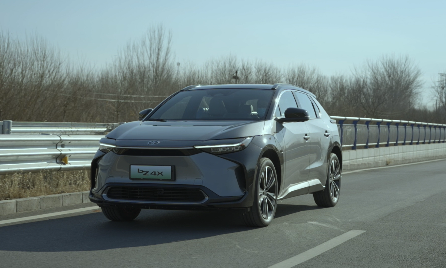 b䡰_䡱һSbZ4Xжࡰ㡱