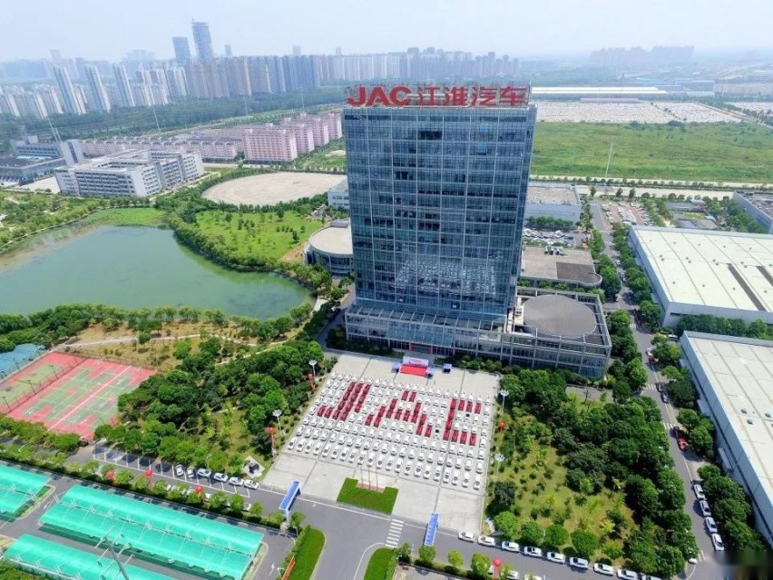 欧洲销量超越特斯拉，大众有底气向马斯克叫阵了