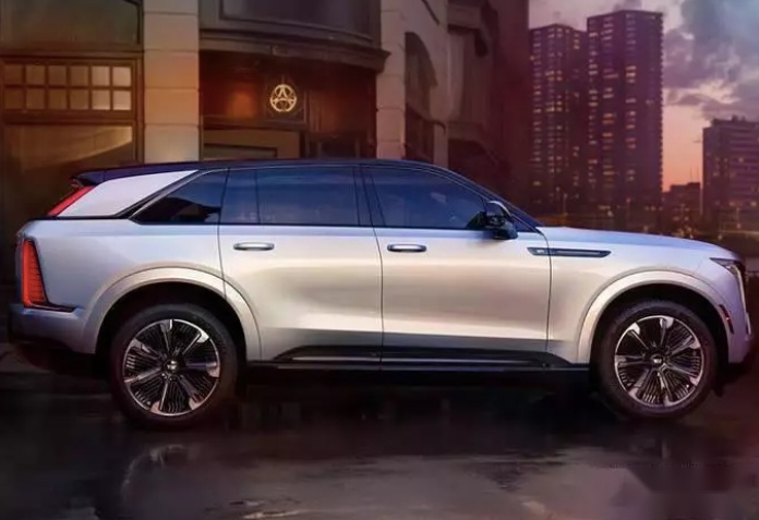 最大续航724km 全尺寸纯电SUV 凯雷德Escalade IQ 亮