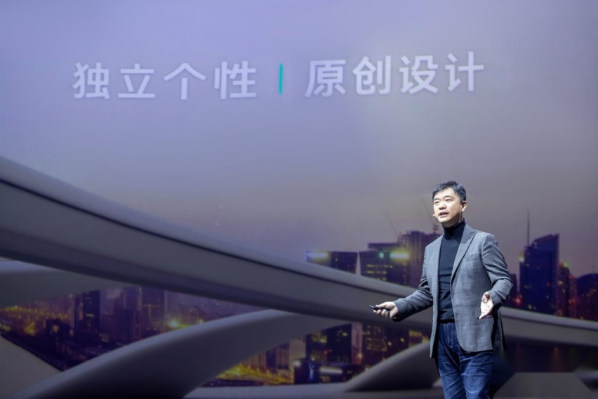 原创！第二代设计语言首款轿车，领克07 EM-P首秀