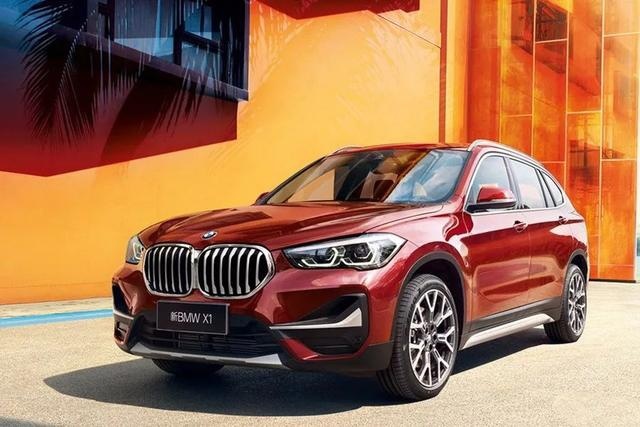 30万级豪华SUV,奔驰GLB出道即一哥?宝马X1奥迪Q5L