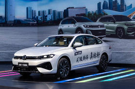 德系A+级轿车硬碰硬，全新一代速腾L对比全新凌渡L谁是首选？